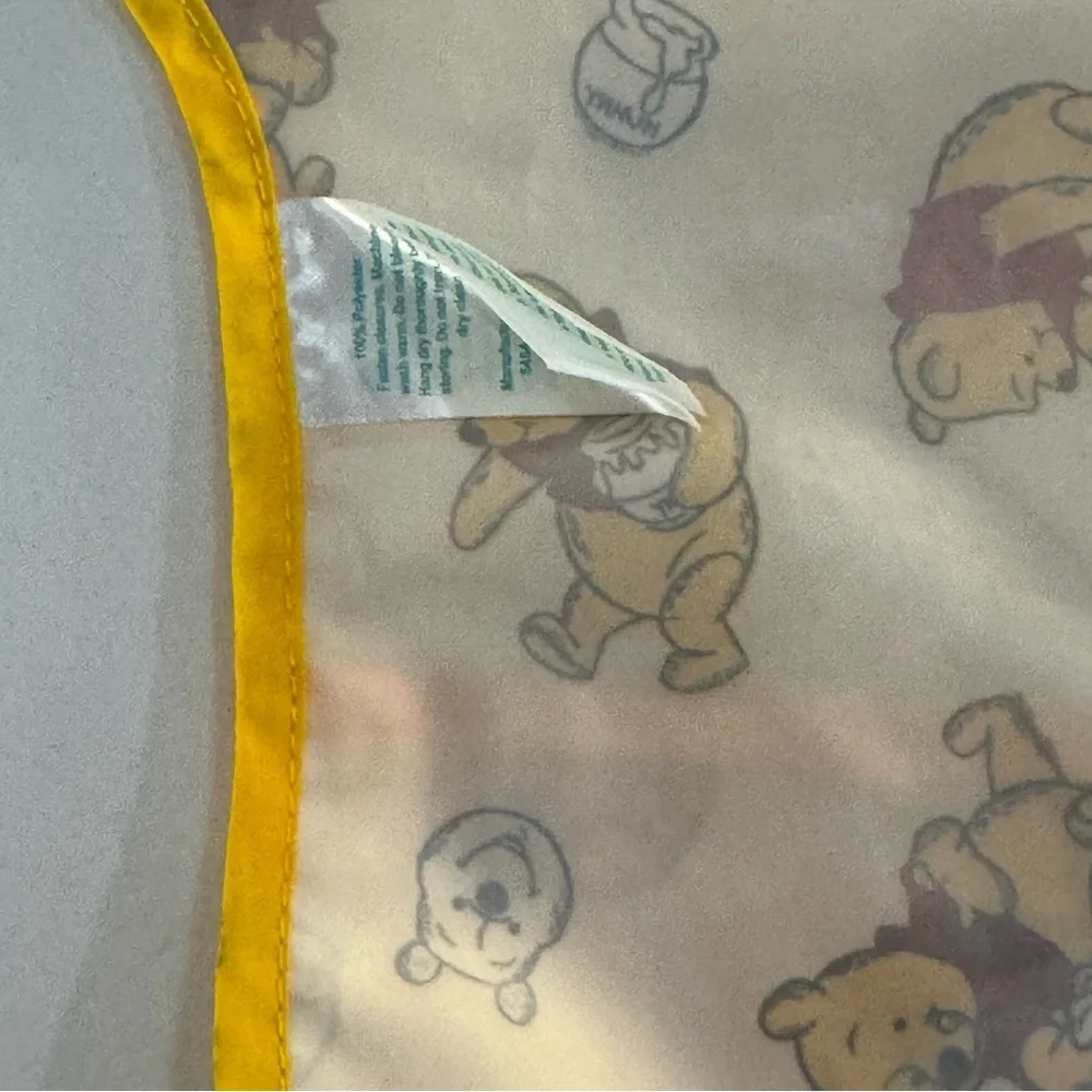 Bumkins sleeves Disney Winnie the Pooh Kids Bib - Yellow